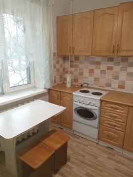 1-к квартира, 1/4 эт., 36м²