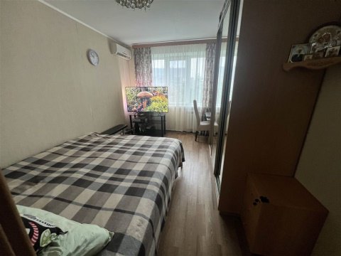 2-к квартира, 5/5 эт., 52м²