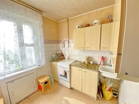 3-к квартира, 8/9 эт., 60м²