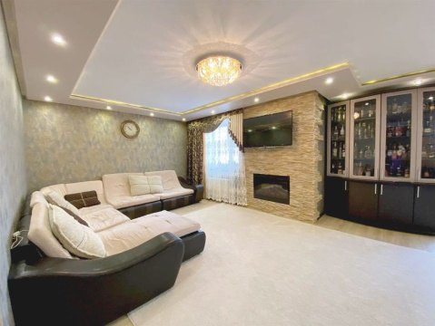 3-к квартира, 10/11 эт., 116м²