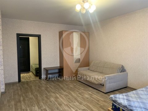 1-к квартира, 8/10 эт., 46м²