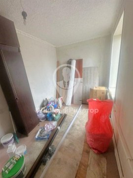 2-к квартира, 1/2 эт., 38м²