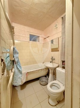 3-к квартира, 4/4 эт., 42м²